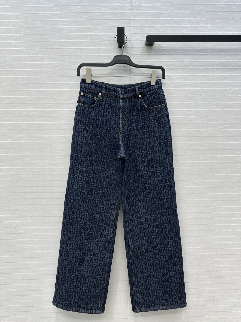 Fendi Opulent Washed Indigo Quilted Denim Straight-Leg Jeans