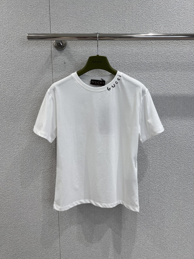Gucci Spring/Summer 2025 Letter-Print Slim-Fit White Tee - Exclusive Comfort