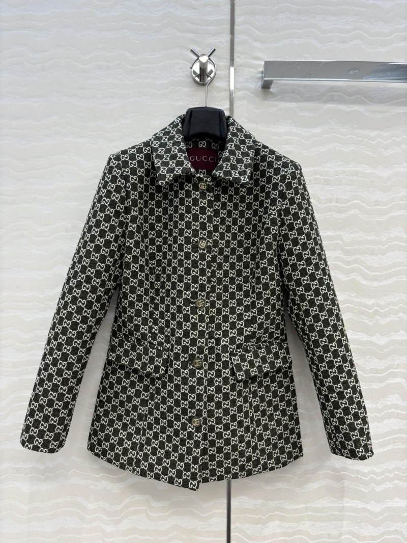 Gucci GG Jacquard Long Coat with Custom Metal Buttons - Tailored Waist, Modern Vintage Style