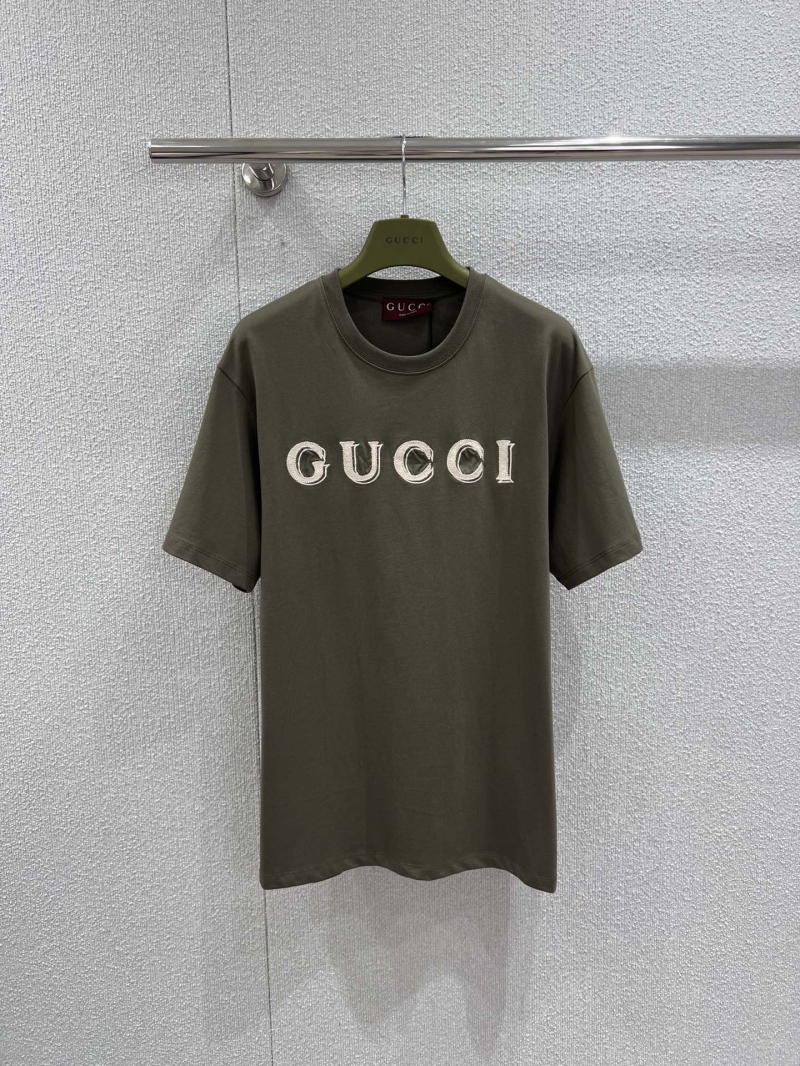 Gucci Distressed Logo Embroidered Heavy Cotton T-Shirt in Military Green