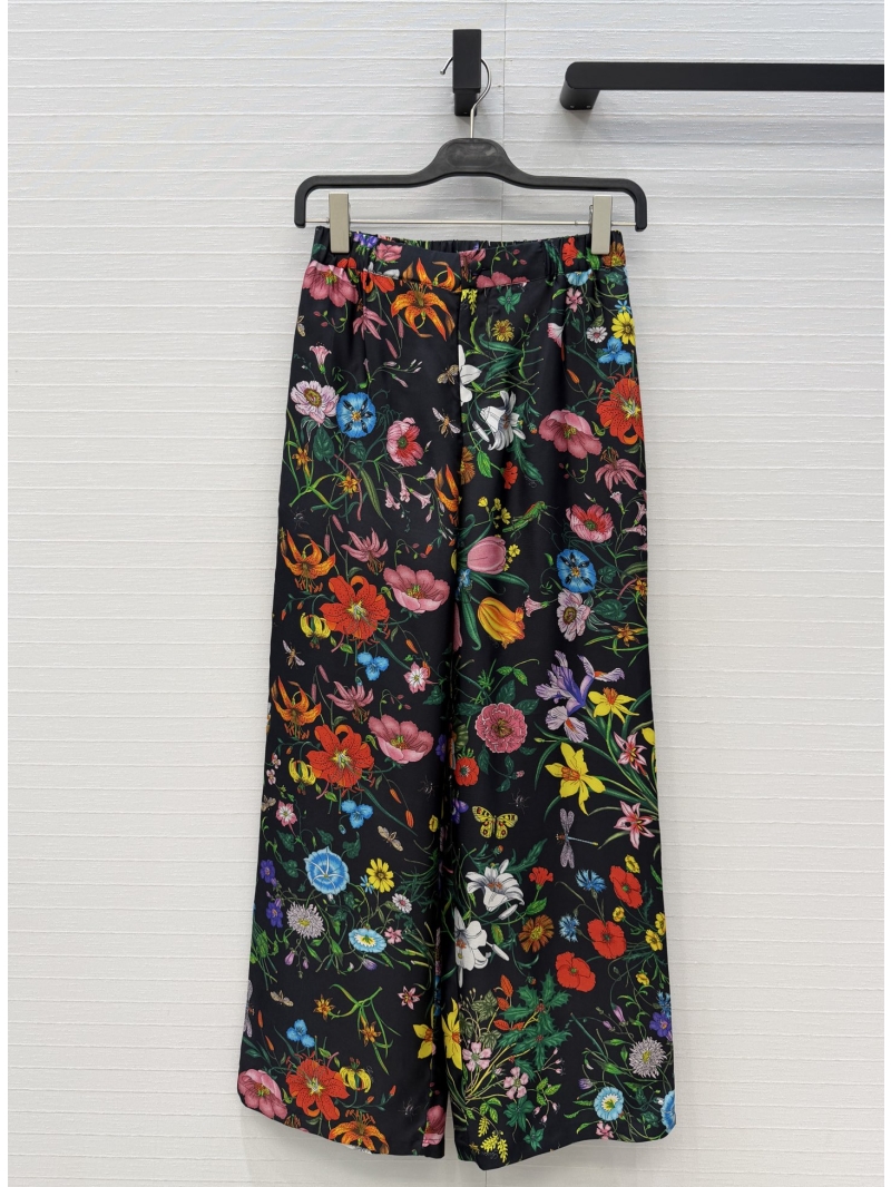 Gucci 16-Momme Silk Twill GG Flora Botanical Print Straight-Leg Trousers