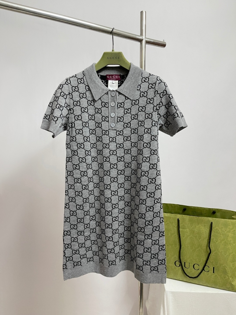 Gucci GG Monogram Wool Jacquard Knit Polo Dress in Heather Gray