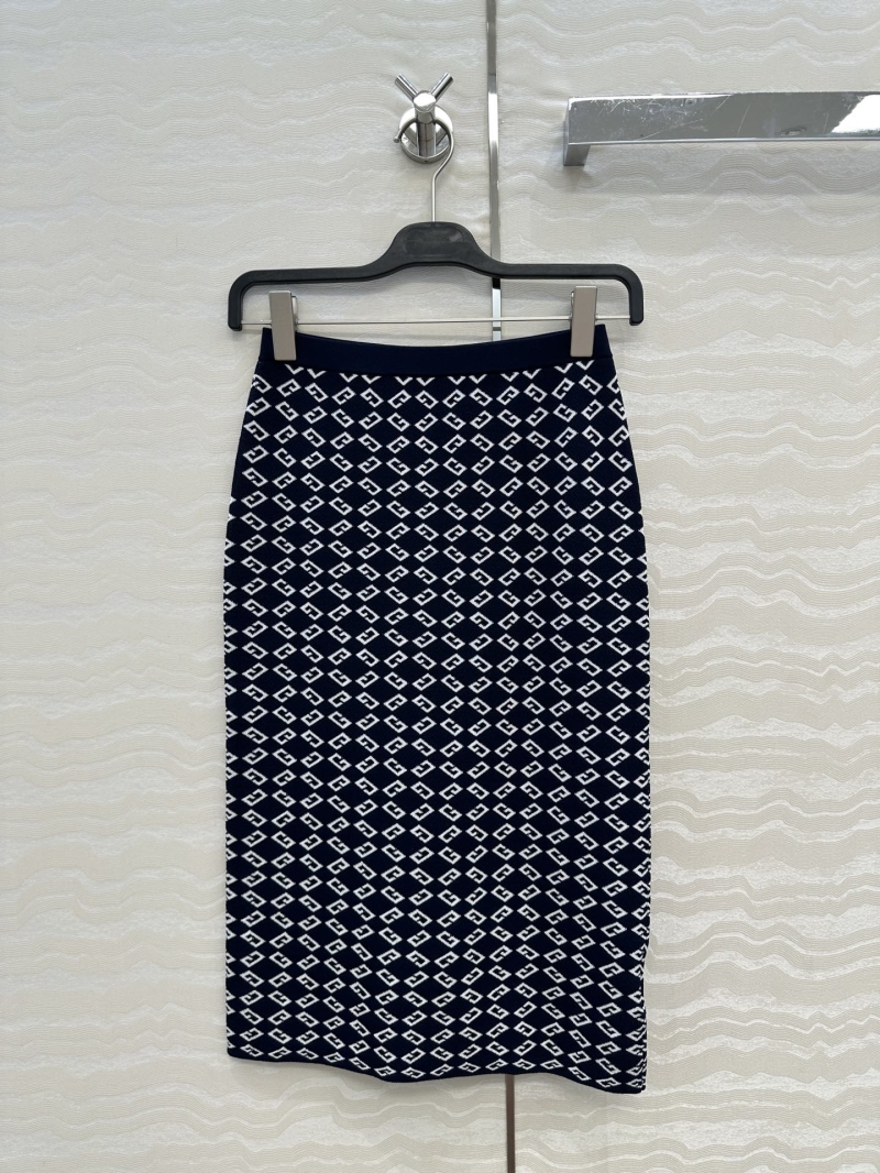 Givenchy Resort 2025 Knit Skirt in Navy Blue & White Jacquard