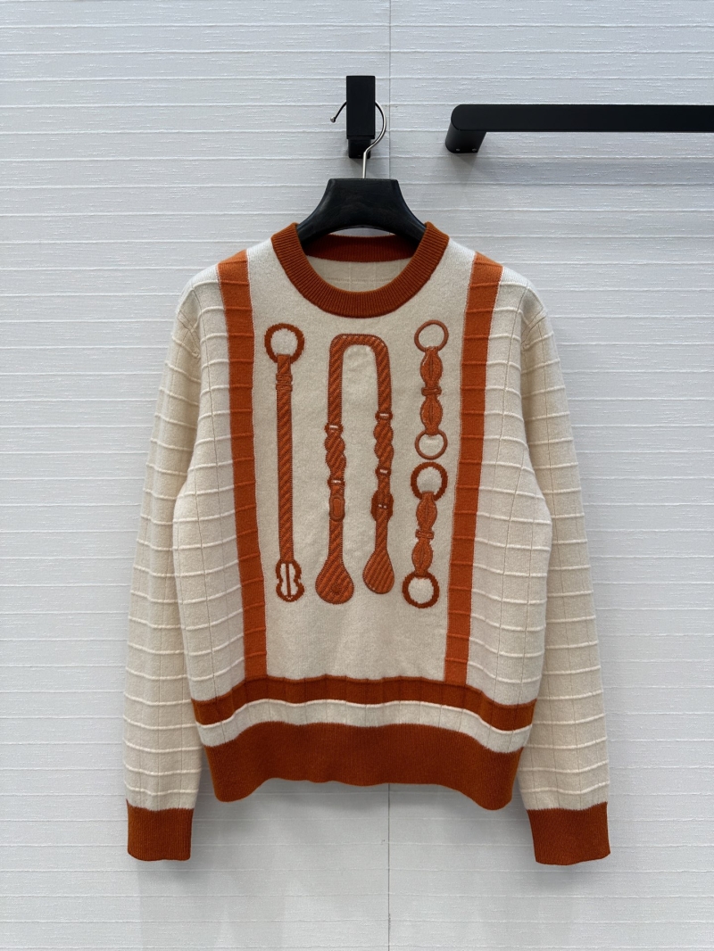 Hermes Early Autumn 25 Saddle Training Embroidered Cashmere Long-Sleeve Knit Sweater in Orange
