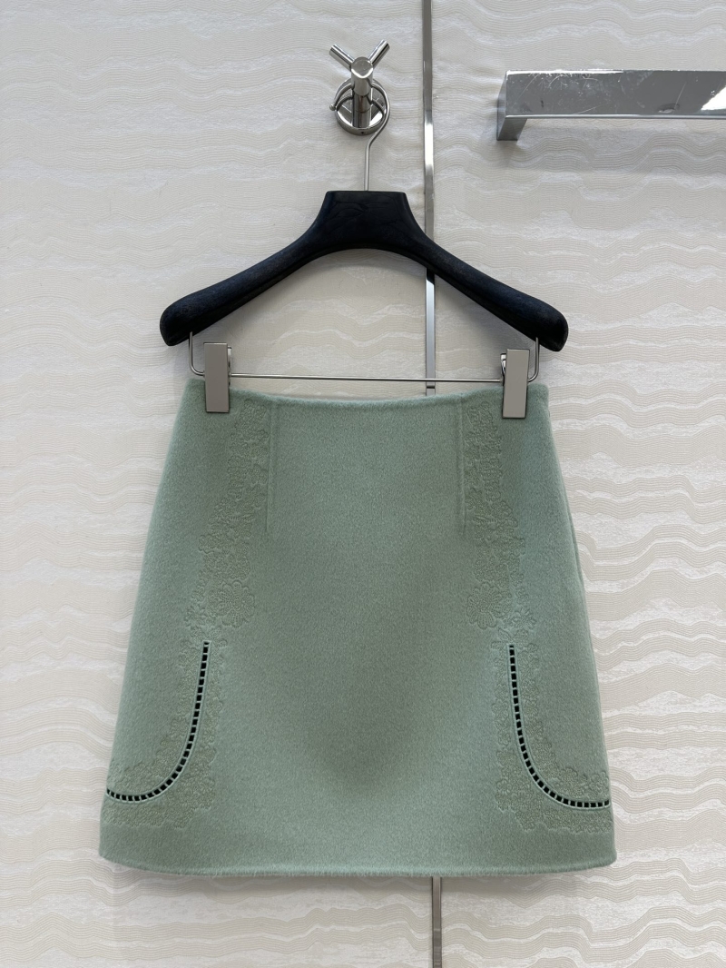Hermes Limited Edition Avocado Green Heavy-Embellishment Openwork Embroidered Cashmere Mini Skirt