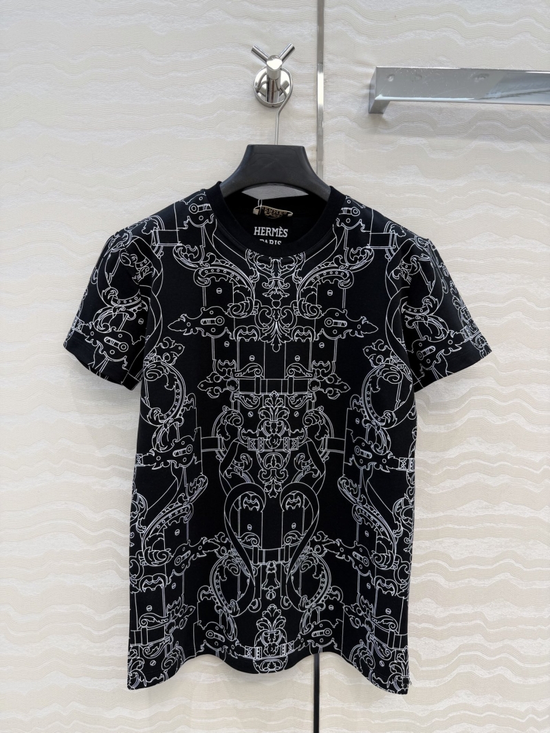 Hermès Inspired Ornate 100% Cotton T-Shirt | Baroque Chain Print