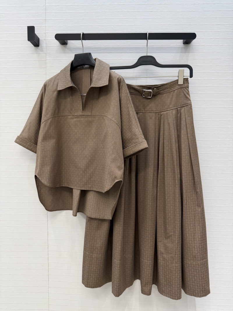 Herm&egrave;s Pure Cotton Jacquard Shirt and Pleated Skirt Set in Cocoa Brown