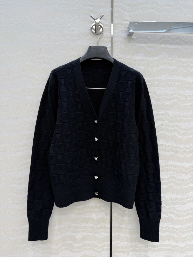 Hermès 100% Merino Wool 3D Jacquard V-Neck Cardigan in Black