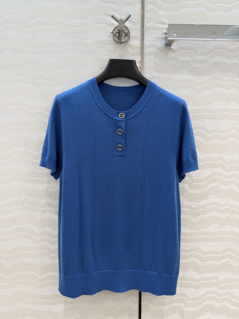 Hermès 100% Merino Wool 16-Gauge Henley Knit Top with Gold Coin Buttons in Royal Blue