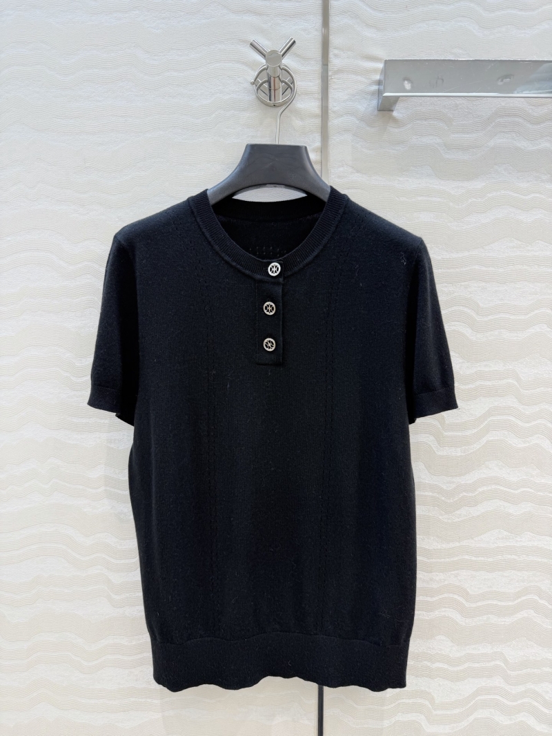 Hermès 100% Merino Wool 16-Gauge Henley Knit Top with Artisan Coin Buttons