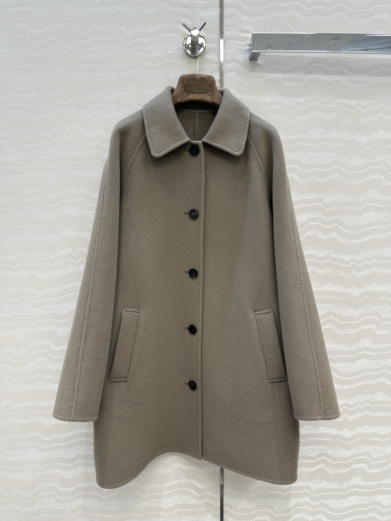 Loro Piana Long Wool Cashmere Blend Single-Breasted Trench Coat in Amber – Hand-Finished, Oversized Fit, Timeless Elegance