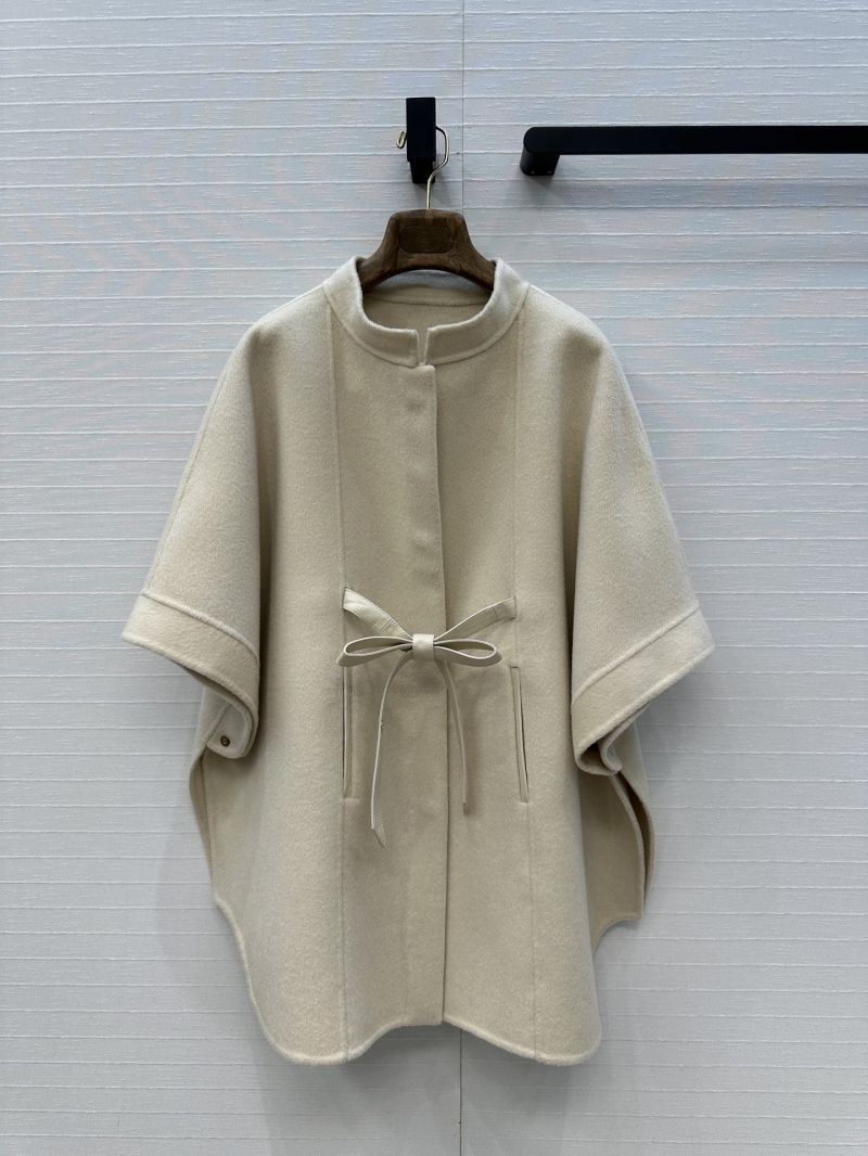 Loro Piana Exquisite Cashmere & Wool Cape Coat with Genuine Sheepskin Leather Trim - Creamy Beige