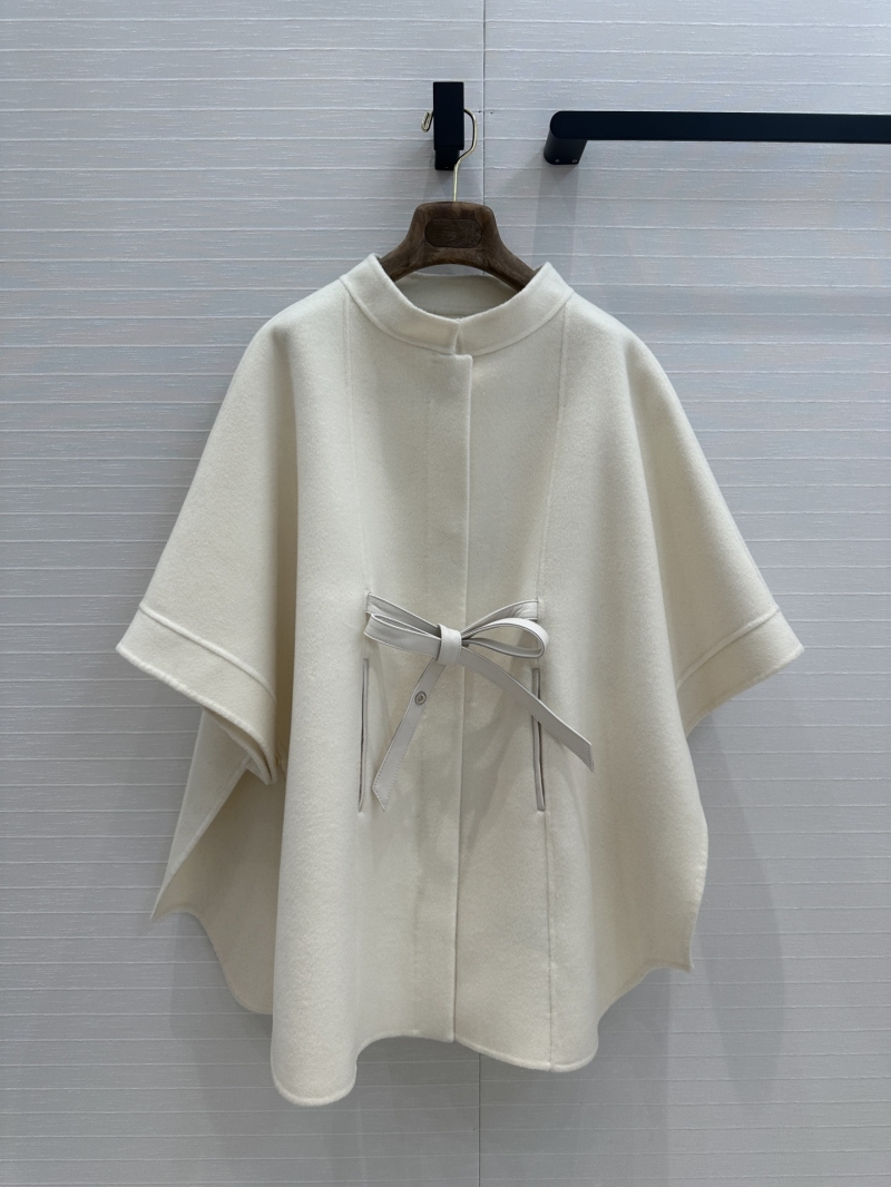 Loro Piana Exquisite Cashmere-Wool Cape Coat with Artisan Sheepskin Leather Edging - Ivory