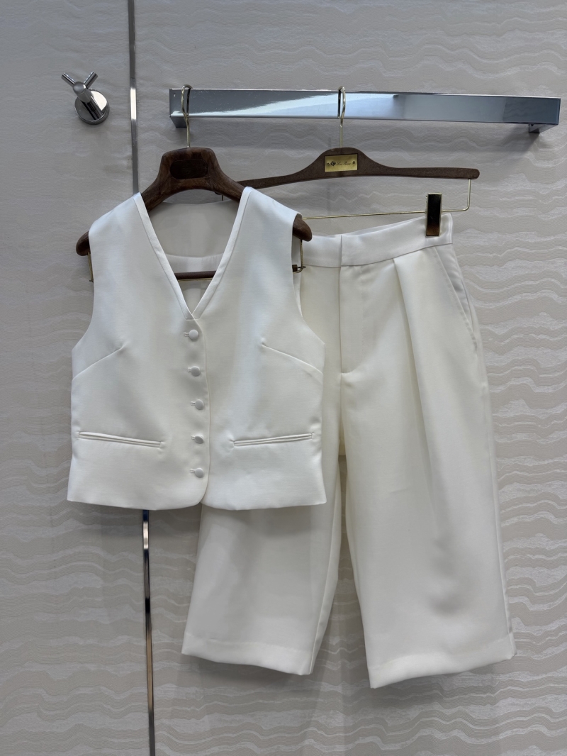 Loro Piana Minimalist Silk-Wool Worsted Vest and Bermuda Shorts Set in Cream