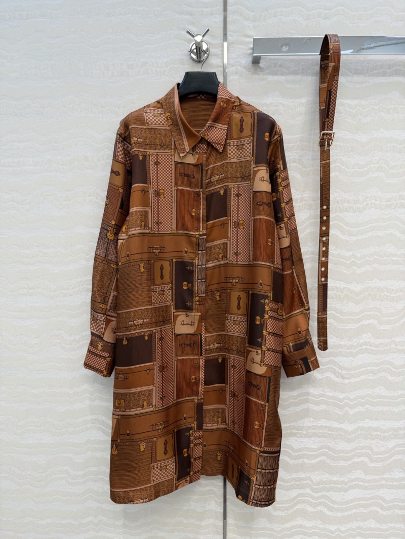 Louis Vuitton Opulent Monogram Silk Twill Shirt Dress with Cinching Waist Belt, Brown Print