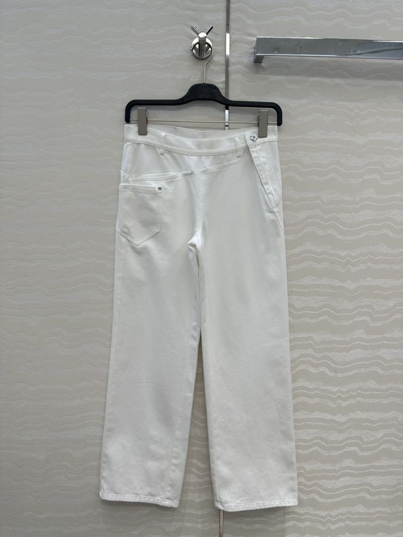 Loewe Exclusive Deconstructed Asymmetric White Denim Jeans