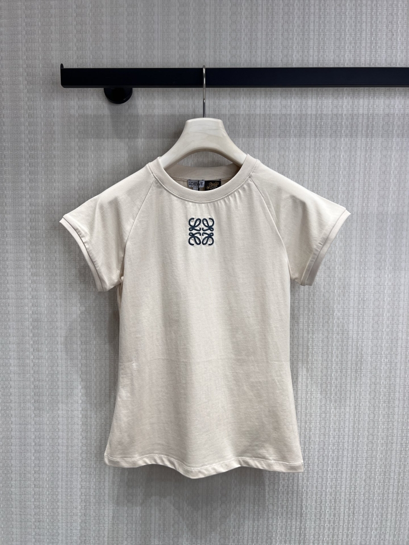 Loewe Anagram Embroidered Raglan Sleeve Slim Fit T-Shirt in Ecru