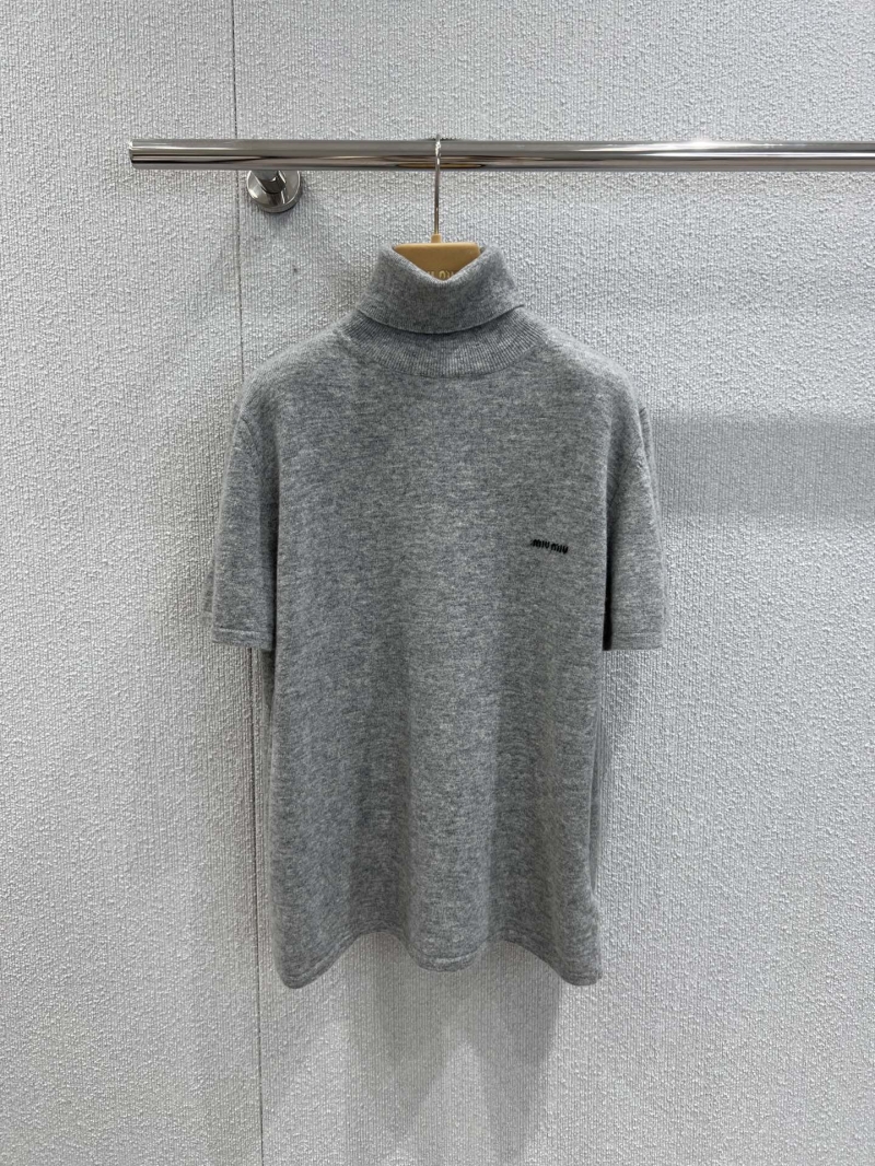 Miu Miu Exclusive Short-Sleeve Turtleneck Cashmere Knit Dress in Light Gray