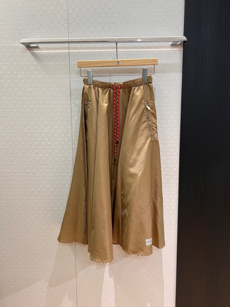 Miu Miu Red Rope Accent Nylon A-Line Skirt - Chic & Casual