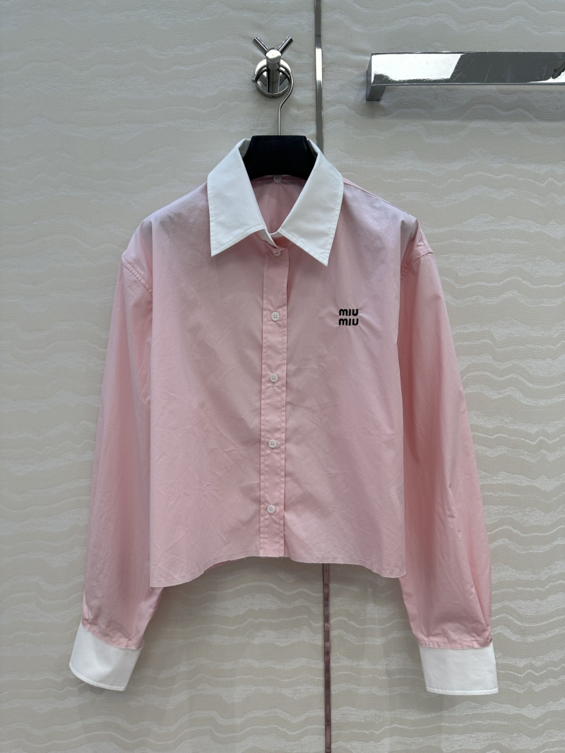Miu Miu Exclusive First Release - Sweet & Cool Short Cotton Shirt with Detachable Collar in Pink