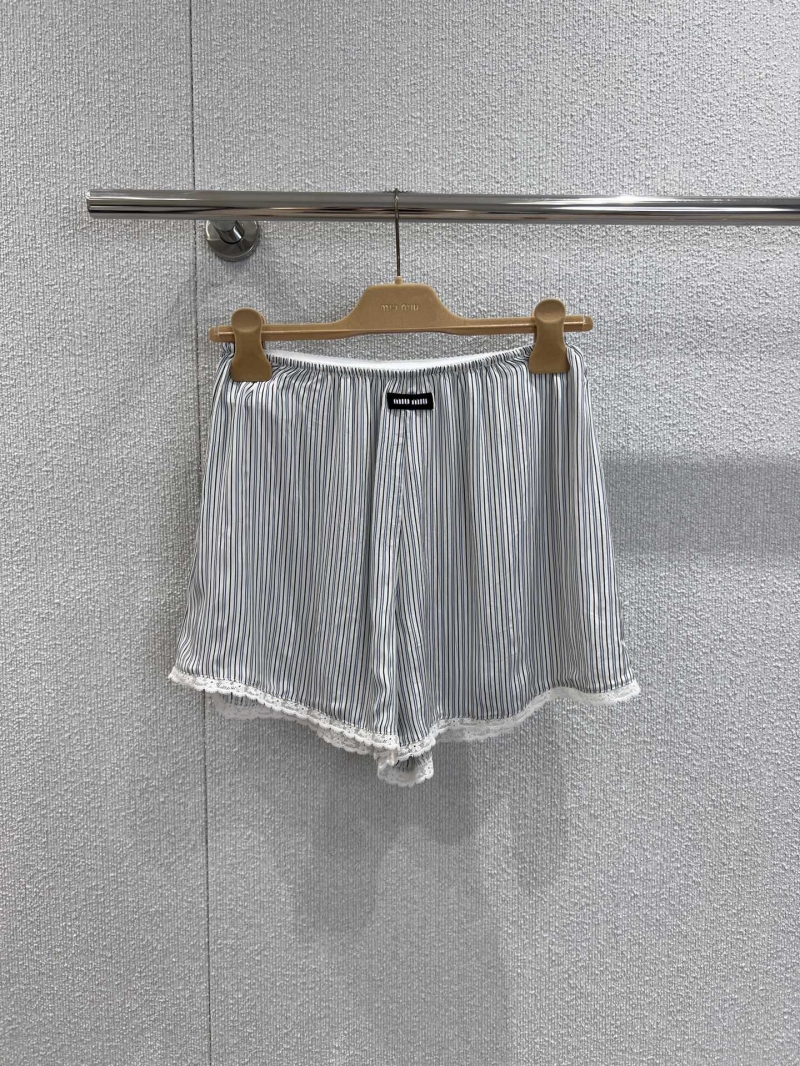 Miu Miu 25FW Early Autumn Silk Lace Shorts Set - Luxe Exclusive