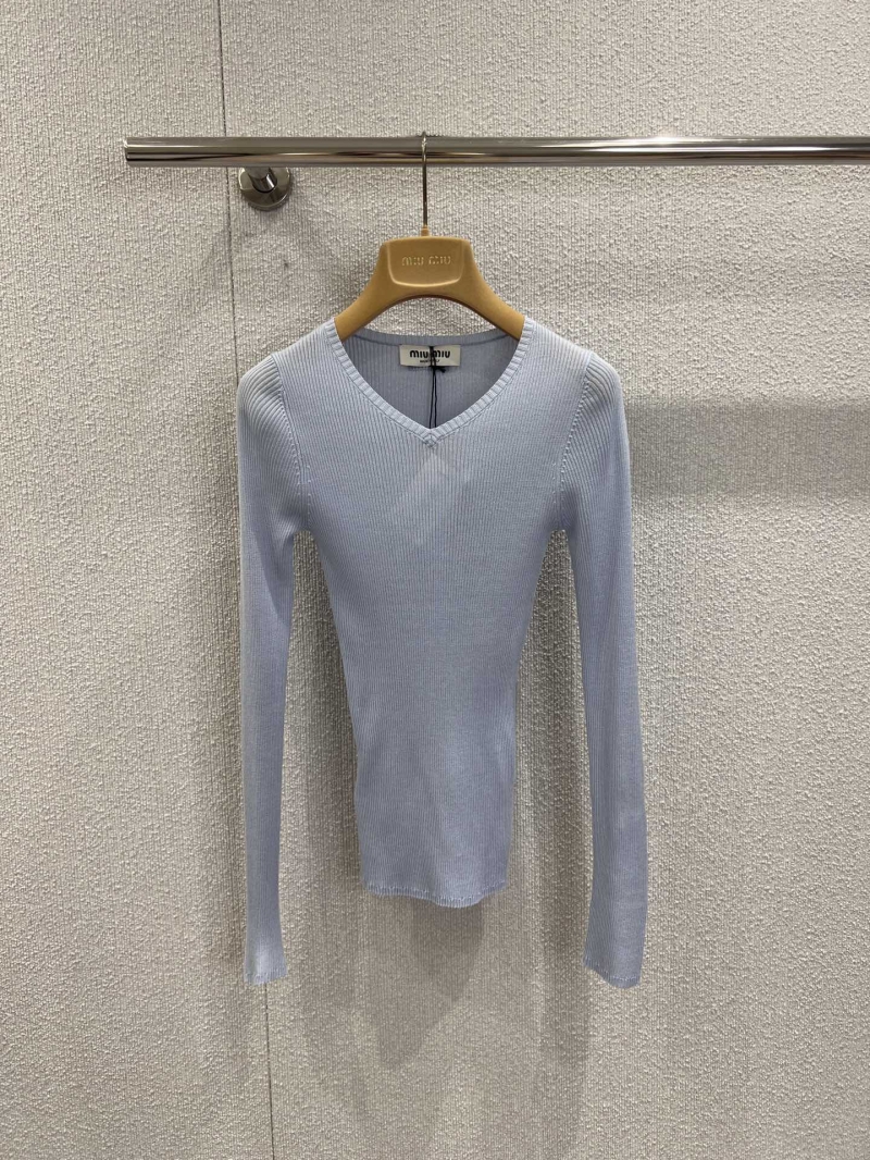 Miu Miu 25FW Minimalist V-Neck Baby Blue Cashmere Sweater