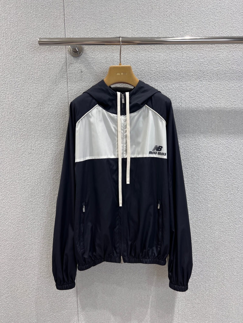 Miu Miu & New Balance Two-Tone Hooded Windbreaker Jacket in Navy & White | Oversize Fit | Zippered Pockets