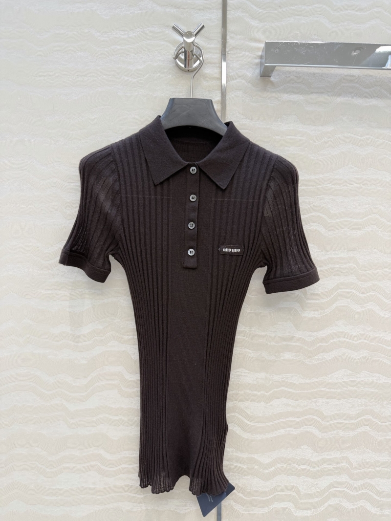 Miu Miu Exquisite 100% Merino Wool Slim-Fit Polo Top | Signature 18-Gauge Knit