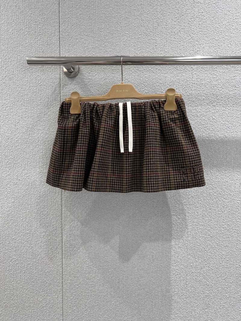 Miu Miu Houndstooth Wool Flared Mini Skirt in Caramel Brown