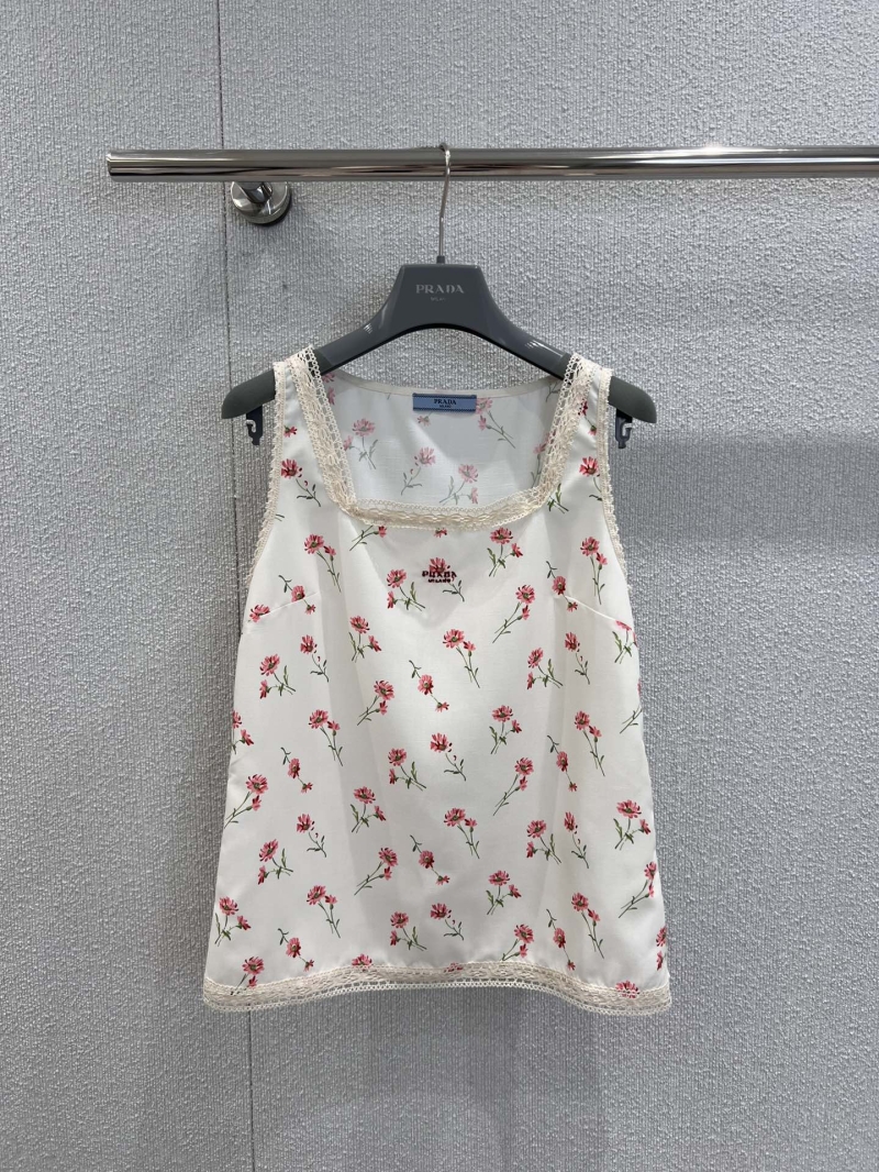 Prada 25SS Spring Summer Floral Vest and Shorts Set - Exclusive Sweet Style