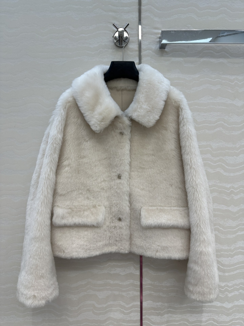 Prada Limited Edition Lapel Coat in Imported Spanish Merino Fur Mink Fur Bakka Shearling Off-White