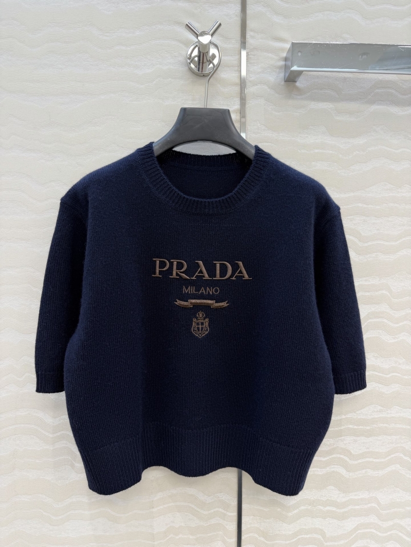 Prada 100% Cashmere Short-Sleeved 3D Embroidered Sweater in Navy Blue
