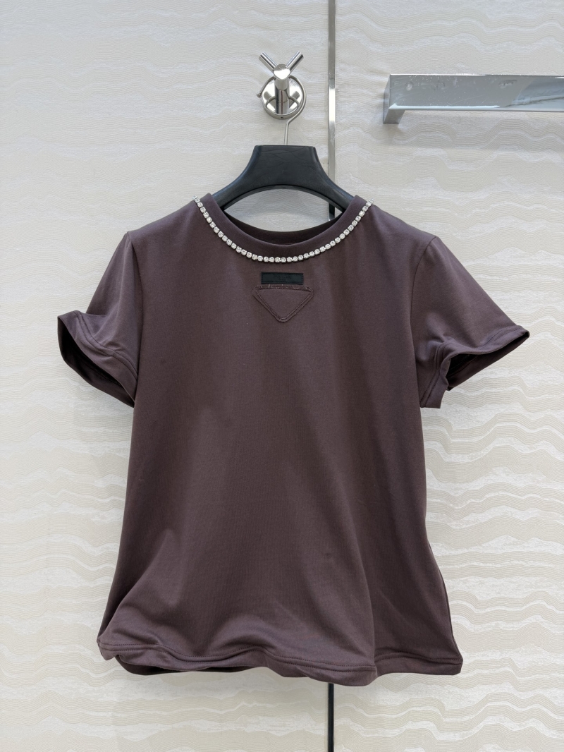 Prada 100% Cotton Rhinestone Collar Twisted Wire Hem T-Shirt in Chocolate Brown