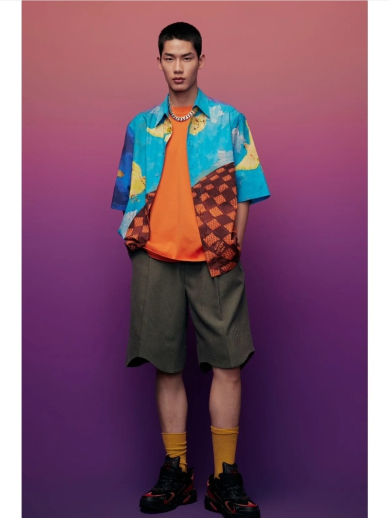 Louis Vuitton Limited Edition Maple Check Print T-Shirt