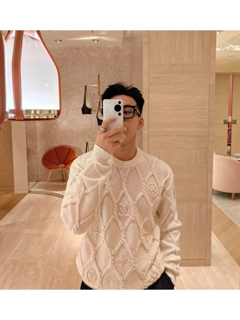 Louis Vuitton Limited Edition Pearl Embellished Monogram Cable Knit Sweater in Ivory