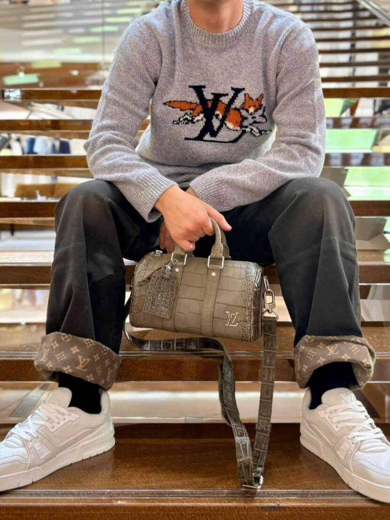 Louis Vuitton Monogram Cuff Straight-Leg Utility Pants in Olive Green