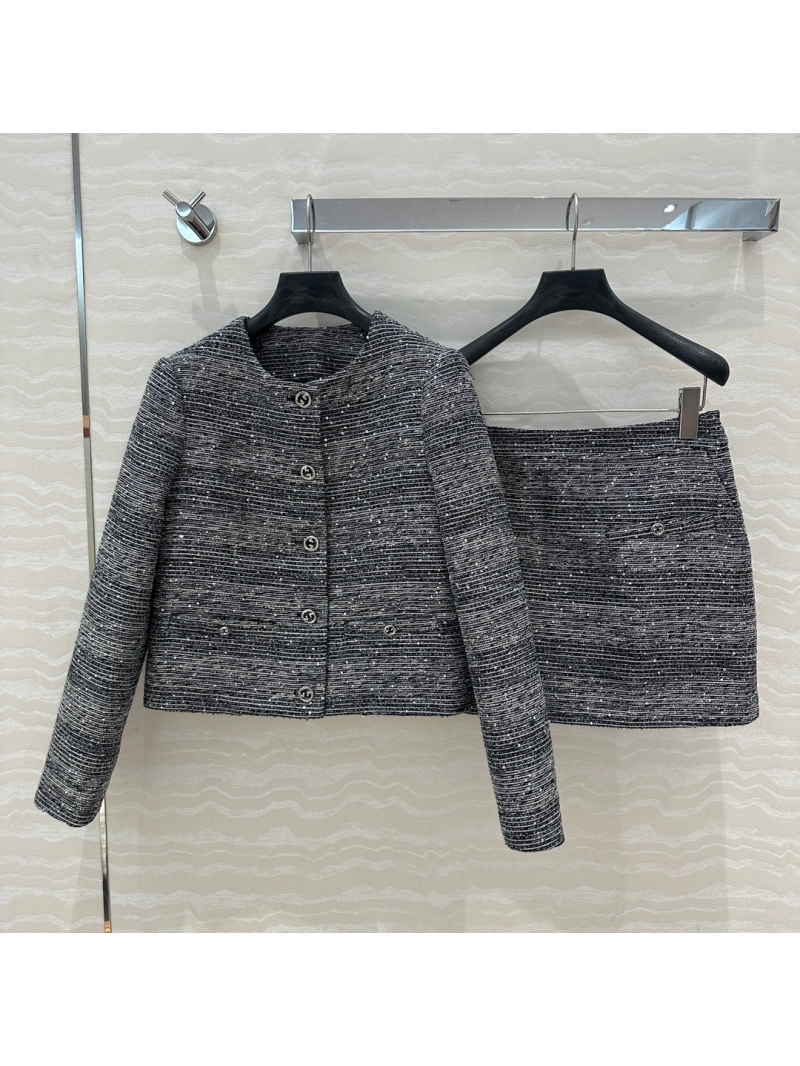 Gucci GG Silver Thread Wool Blend Tweed Hunting Jacket