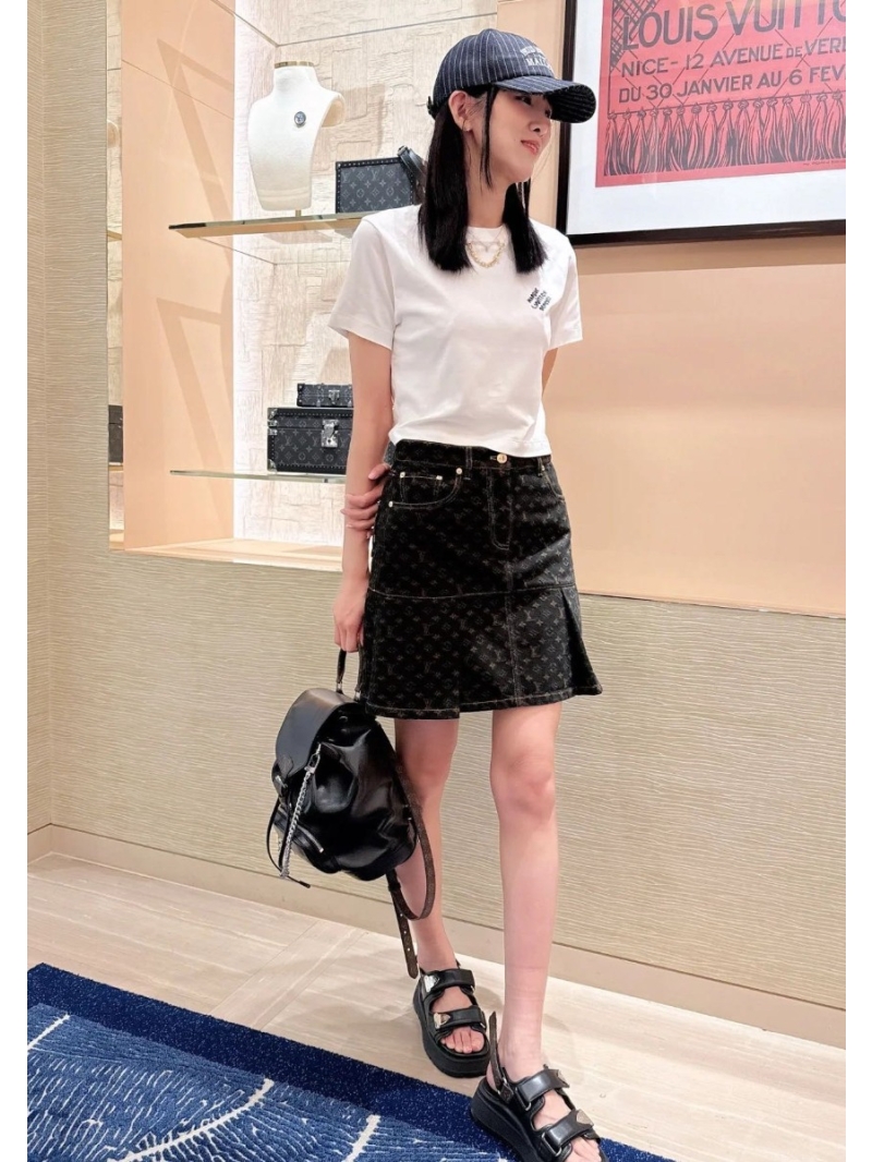 Louis Vuitton LV25 Spring Summer Nautical Series Embroidered Logo Ultra-Short T-Shirt