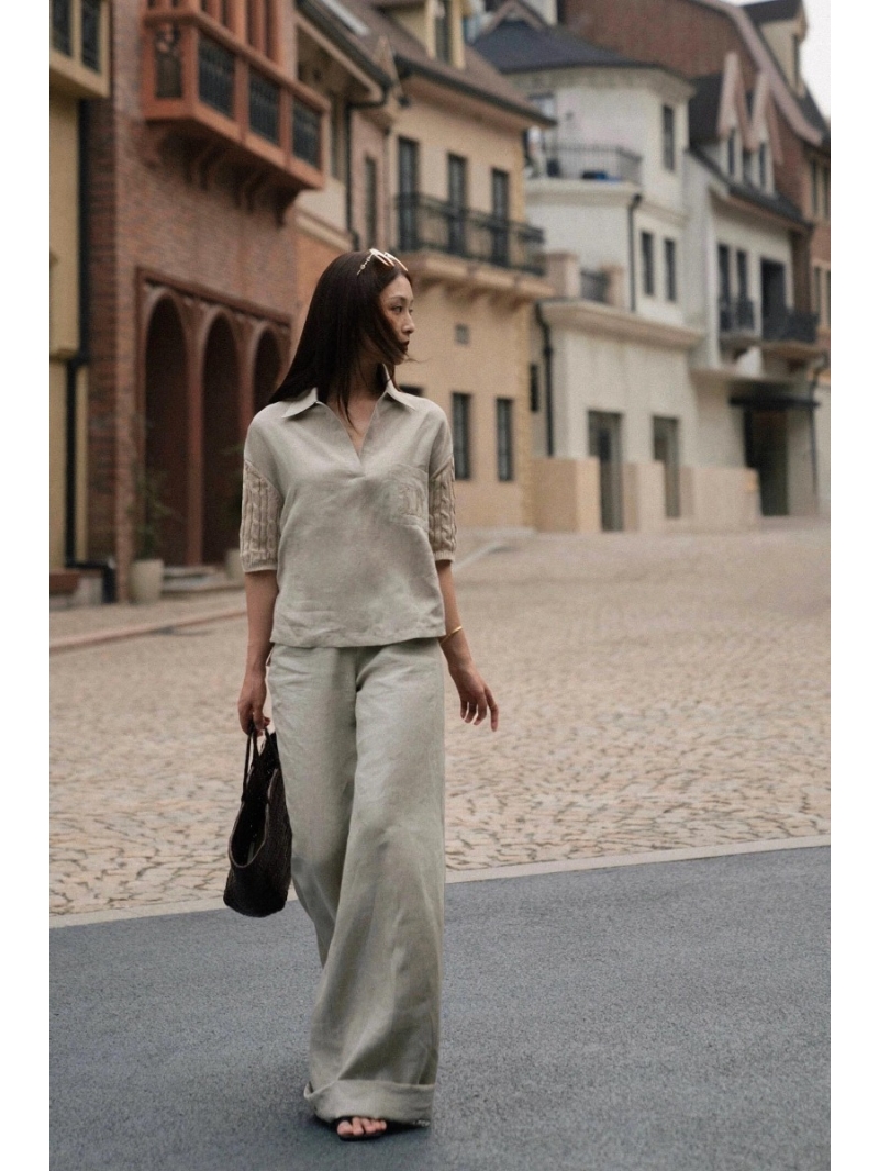 Max Mara Spring Summer Linen-Blend Embroidered Short Sleeve Top - Exclusive Elegance