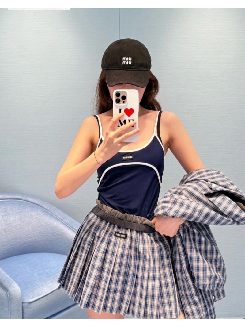 Miu Miu Spring/Summer Colorblock Sporty Tank Top - Blue & White Exclusive