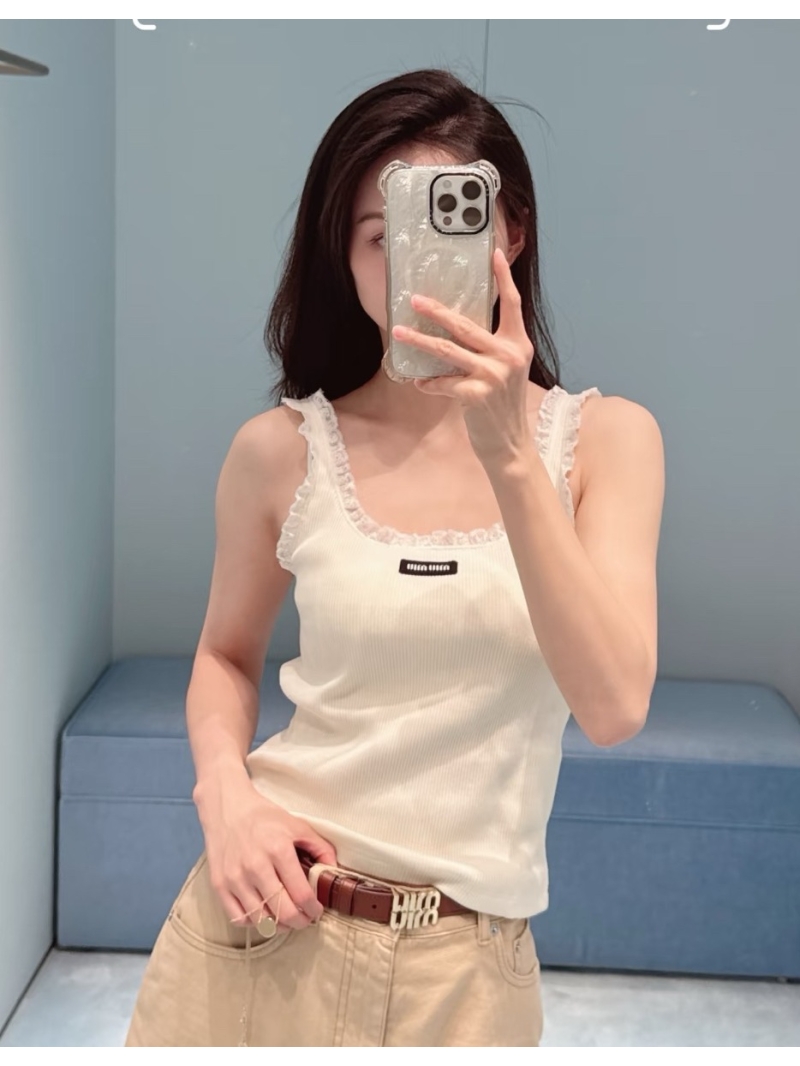 Miu Miu 25SS Summer Chic Lace-Trimmed U-Neck Crop Tank - Luxe & Versatile