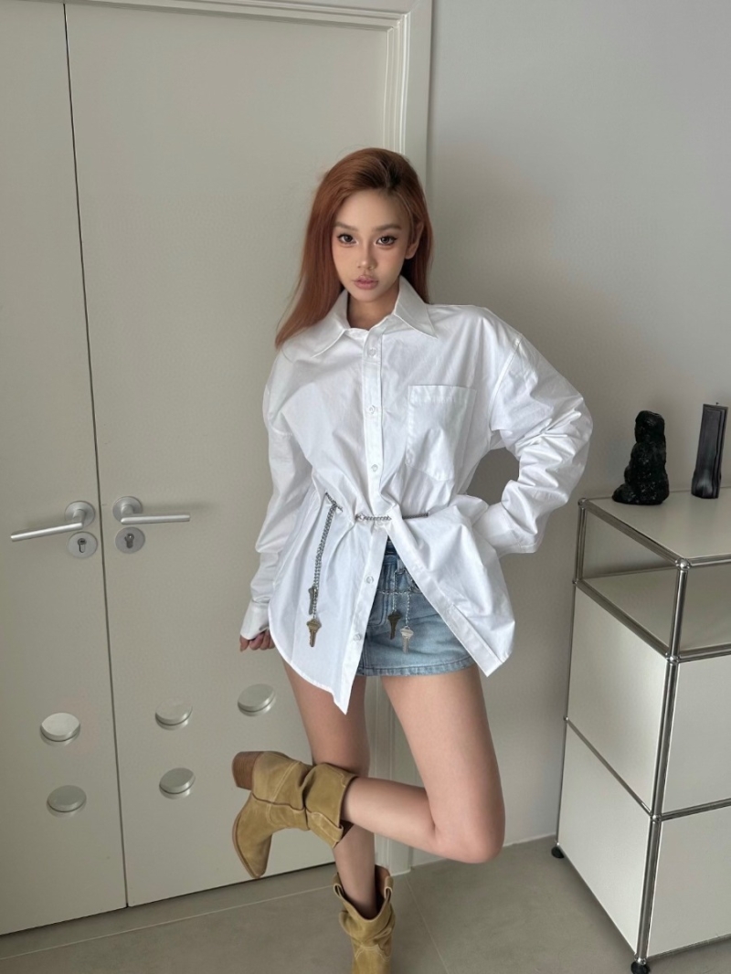 Alexander Wang Early Fall 2025 Keychain Belt Long-Sleeve Shirt - Luxe Wide Fit