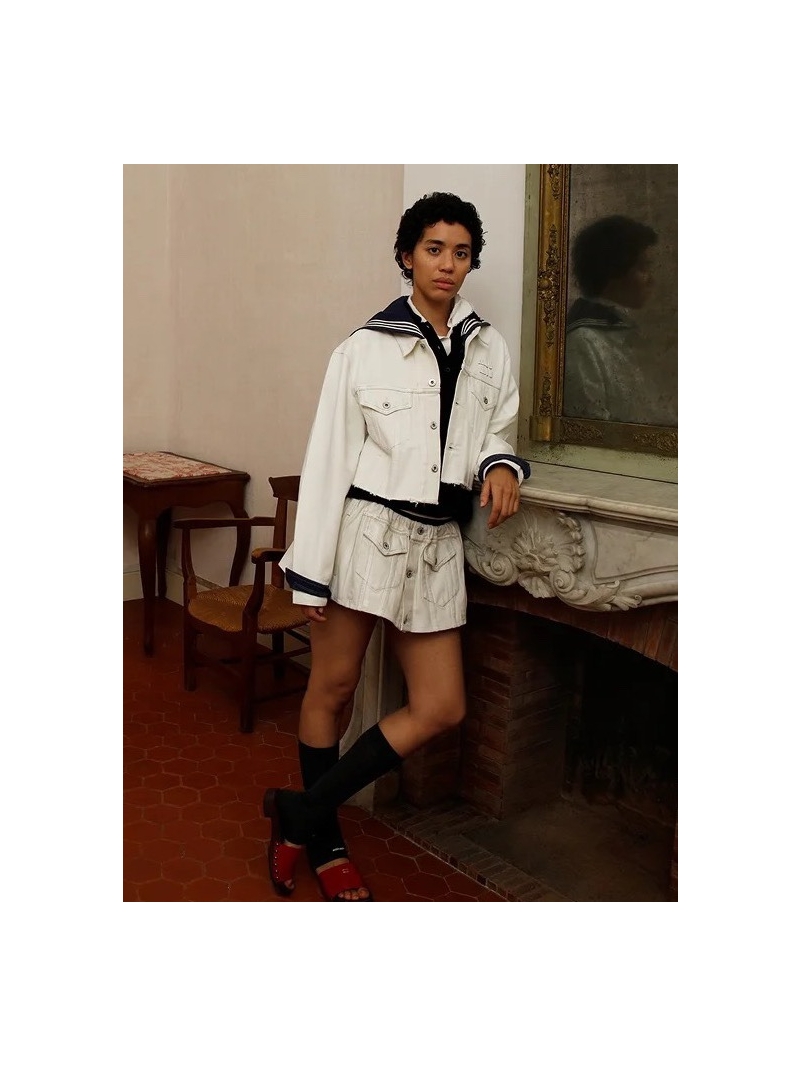 Miu Miu Navy Style Denim Jacket - Exclusive Retro Chic with Detachable Cape