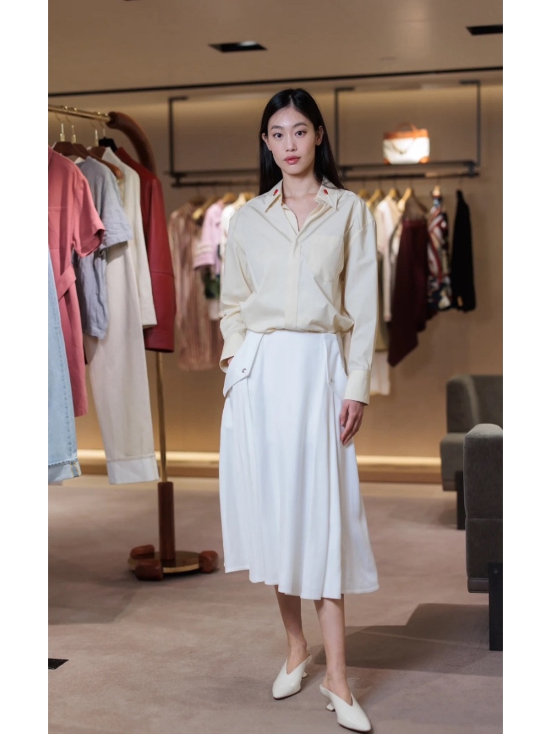Bottega Veneta White Midi Skirt - ElegantLux Acetate Design