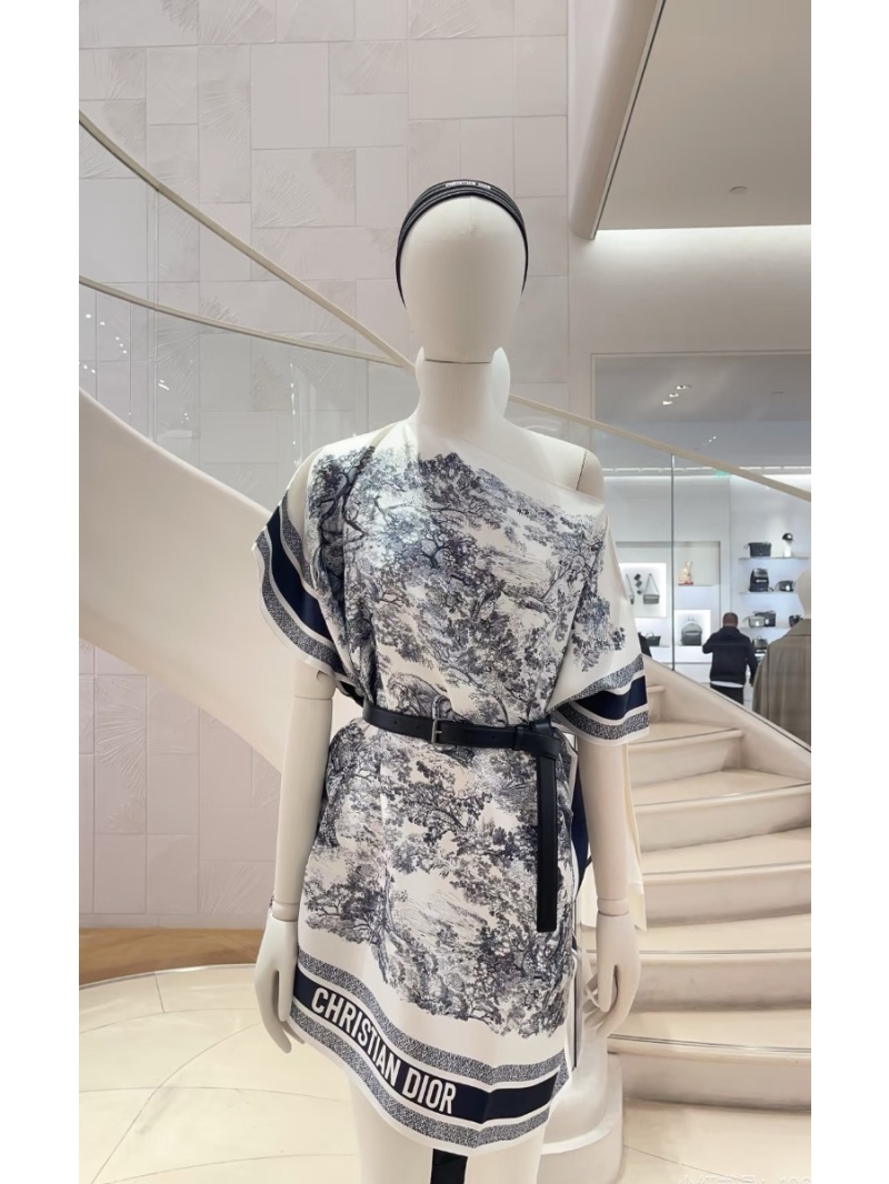 Dior Miss Dior Luxe Silk Cape Dress with Riviera Jungle Print