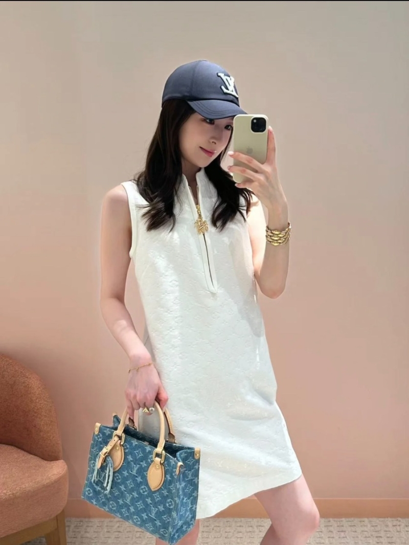 Louis Vuitton LV 25S Spring/Summer New Arrival Sproty Collection White Monogram Logo Denim Vest Dress