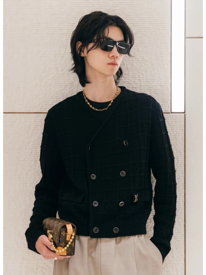 Louis Vuitton LV25 Early Autumn Cable Knit Double-Breasted Cardigan - Unisex Luxury Fashion