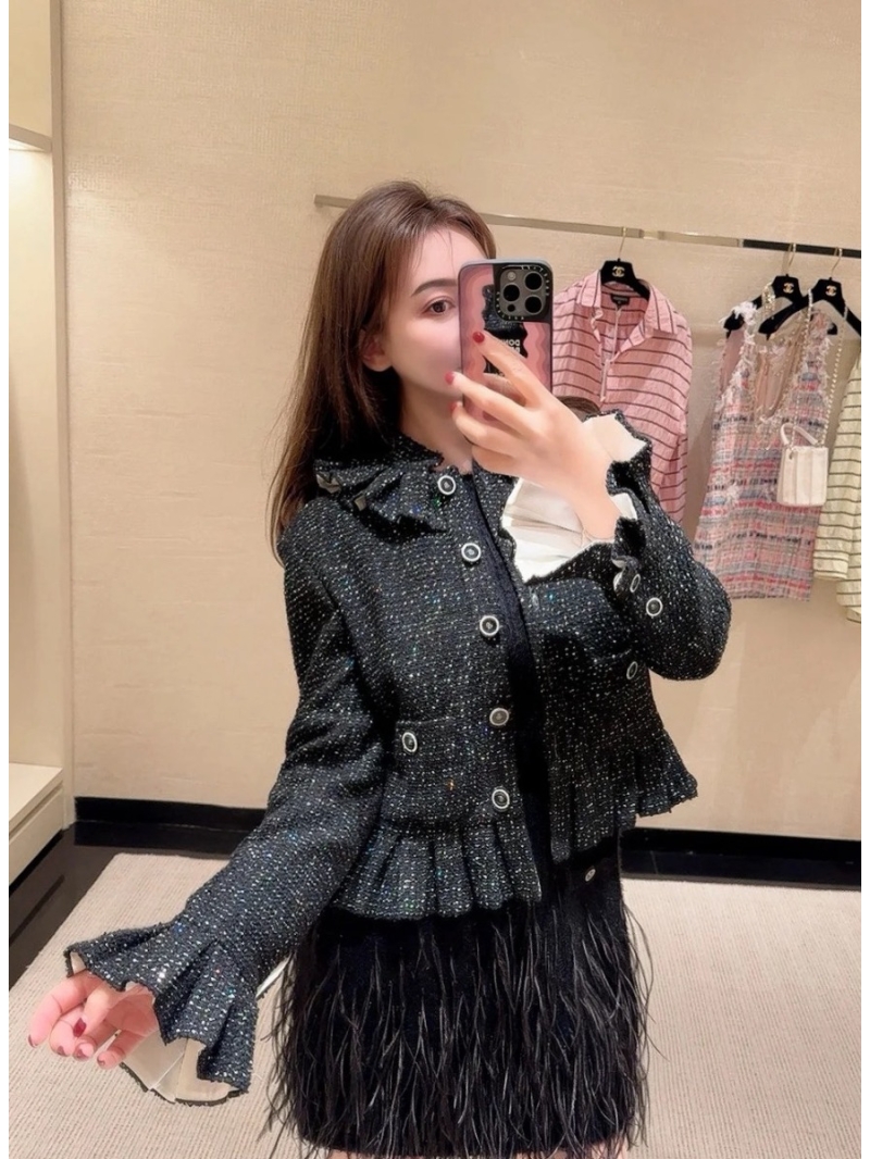 Chanel 25A Collection: Luxe Black Sequin Tweed Jacket with French Court-Style Ruffles