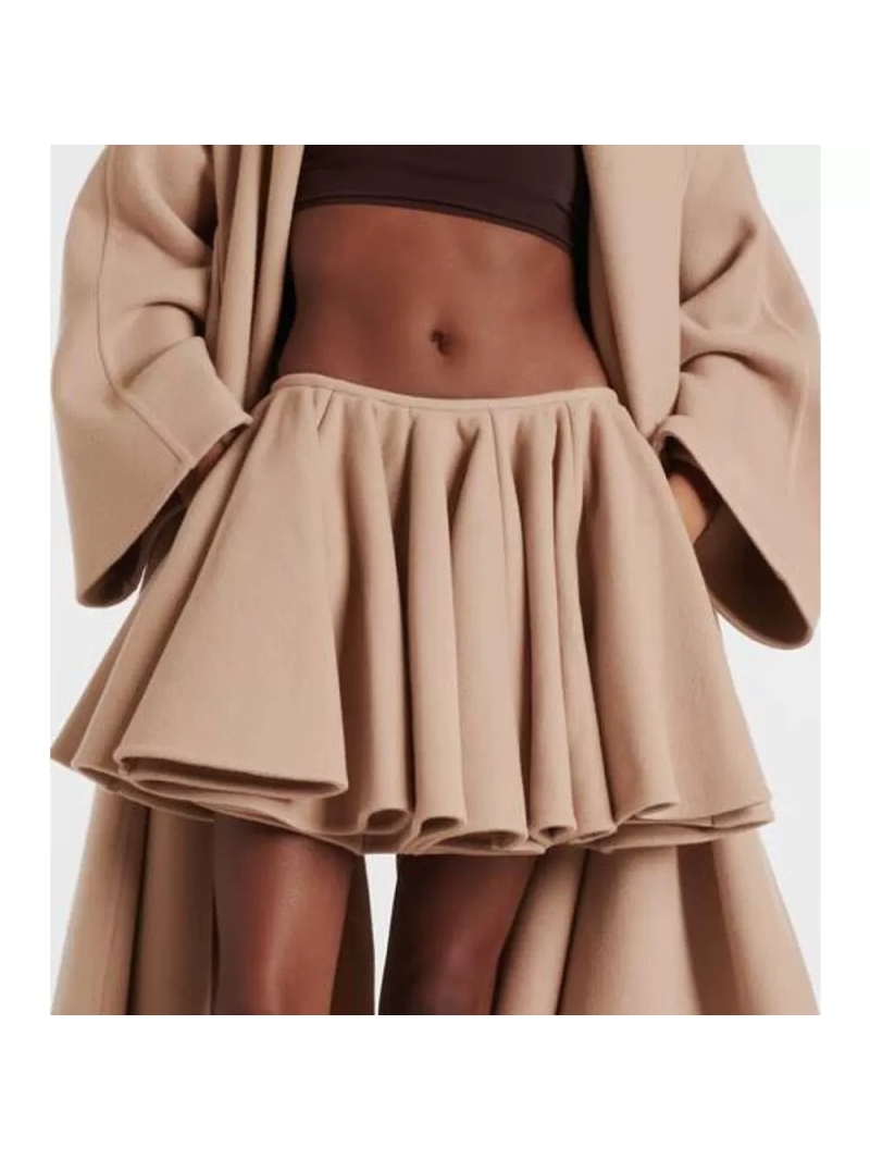 Alaia Autumn Winter New Collection Flounced Hem A-Line Skirt in Creamy Apricot