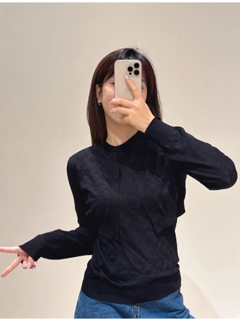 Louis Vuitton Monogram Jacquard Round Neck Sweater in Black